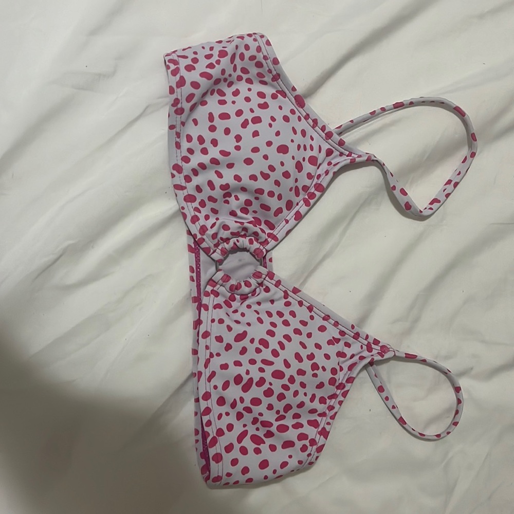 SHEIN bathing suit top